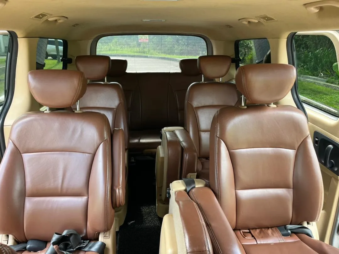 Hyundai Starex photo 6